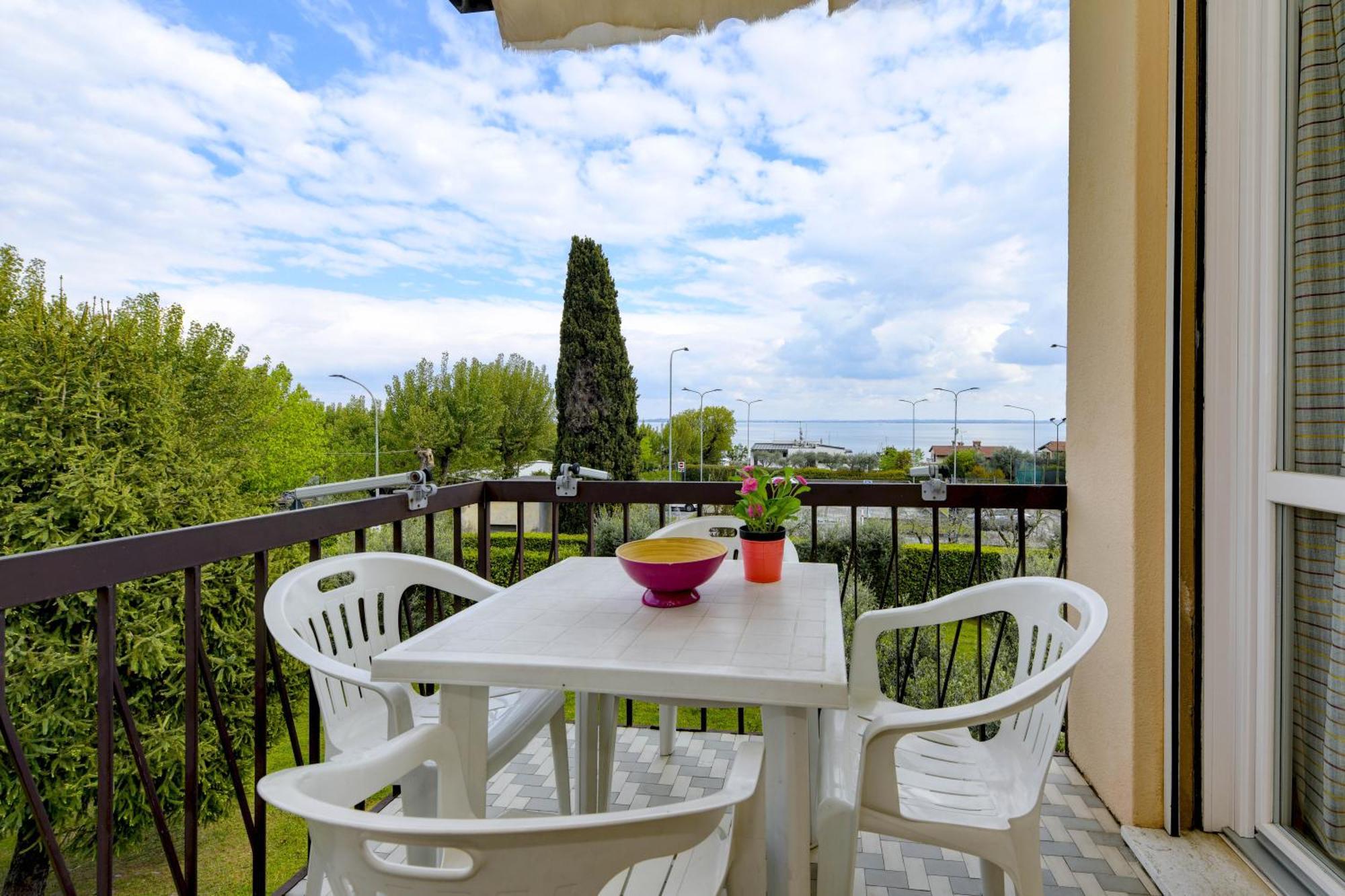 Appartamento Martina Moniga del Garda Экстерьер фото